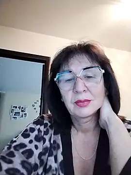 AlbinaXPretty online show from October 2, 2025, 7:26 am