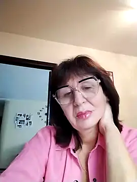 AlbinaXPretty online show from October 16, 2025, 8:26 am