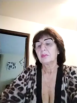 AlbinaXPretty online show from October 24, 2025, 6:43 am