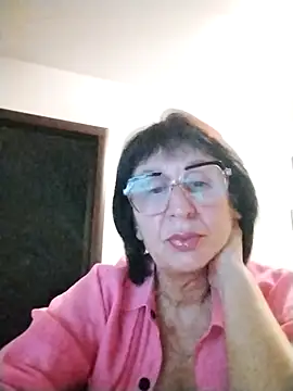 AlbinaXPretty online show from December 2, 2025, 5:08 pm