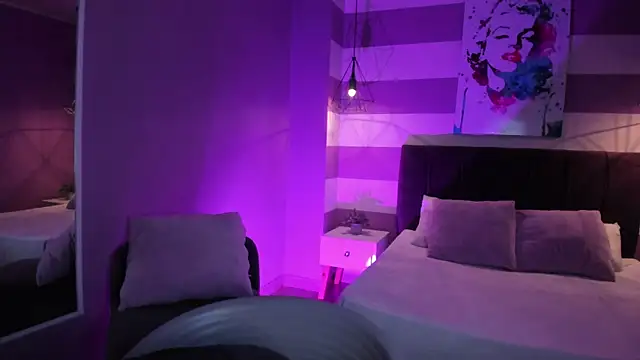 Snapshot of ayshel__ chatting on January 23, 2025, 4:09 am ayshel online show from January 23, 2025, 4:09 am