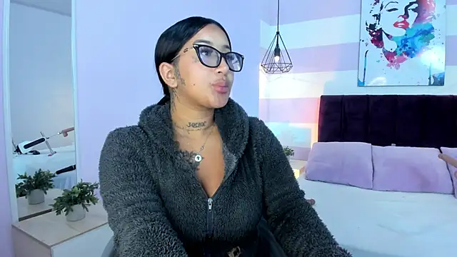 Snapshot of ayshel__ chatting on March 15, 2025, 4:46 am ayshel online show from March 15, 2025, 4:46 am
