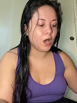 xocrybaby online show from December 18, 2024, 6:03 pm