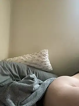 xocrybaby online show from February 23, 2025, 4:57 pm