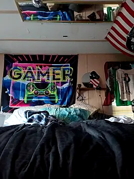 j hollywood91 online show from November 13, 2025, 8:19 pm