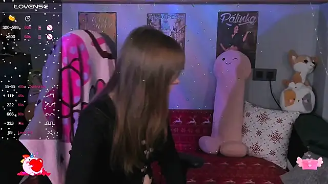 Snapshot of AliceLanley chatting on December 13, 2024, 11:23 am AliceLanley online show from December 13, 2024, 11:23 am