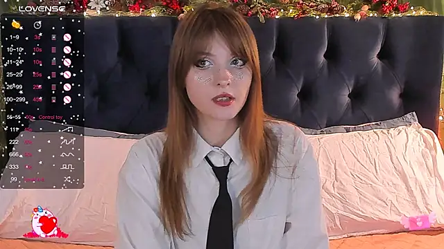 Snapshot of AliceLanley chatting on January 17, 2025, 12:21 pm AliceLanley online show from January 17, 2025, 12:21 pm