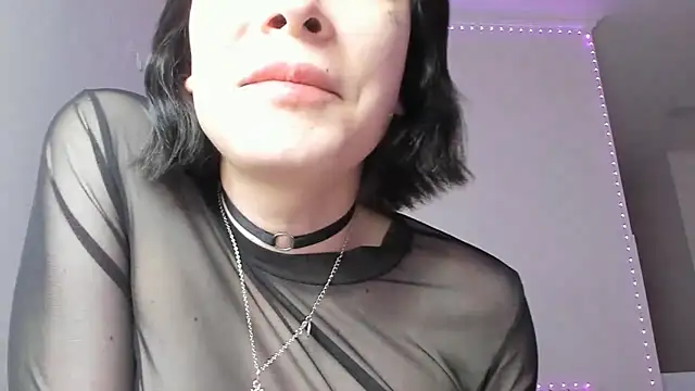 Snapshot of dollmore chatting on February 26, 2025, 11:15 pm dollmore online show from February 26, 2025, 11:15 pm