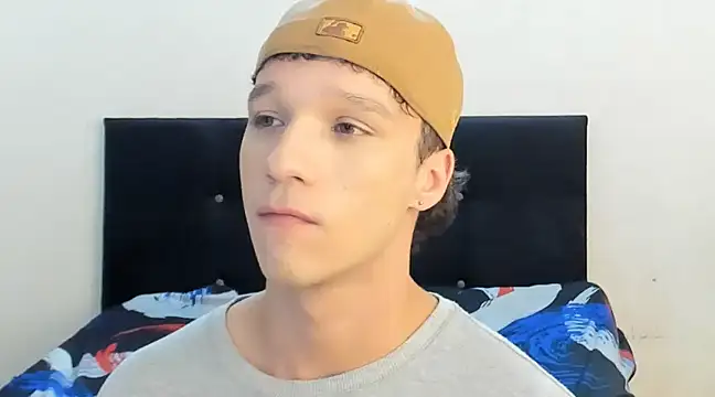 Snapshot of angelcortes chatting on January 23, 2025, 2:07 pm angelcortes online show from January 23, 2025, 2:07 pm