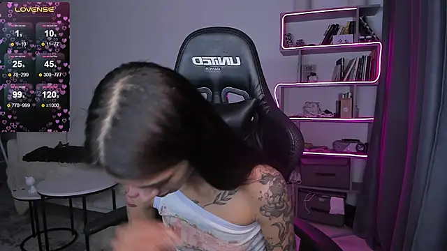 vinkitinkii online show from January 2, 2025, 10:16 am