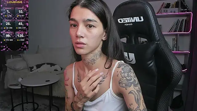 vinkitinkii online show from January 30, 2025, 9:36 am