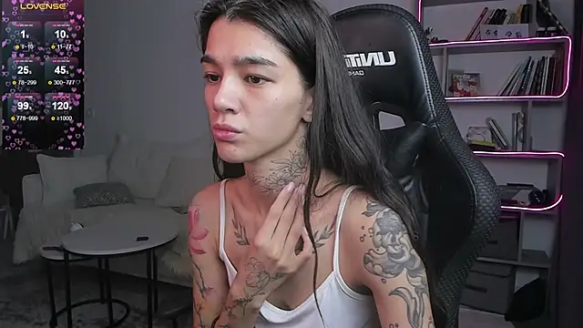 vinkitinkii online show from January 31, 2025, 6:57 am