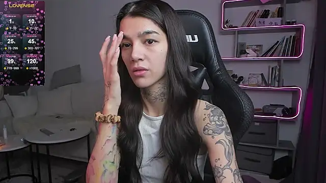 vinkitinkii online show from February 16, 2025, 6:32 am