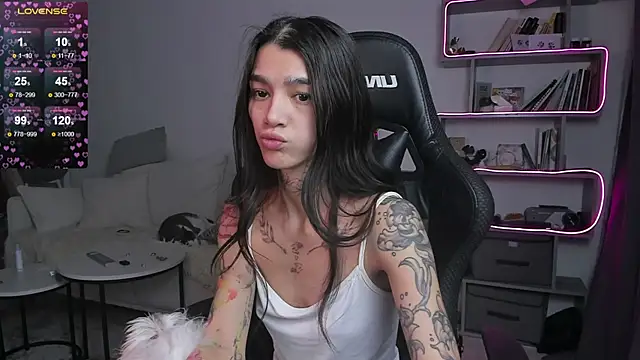 vinkitinkii online show from February 17, 2025, 9:46 am