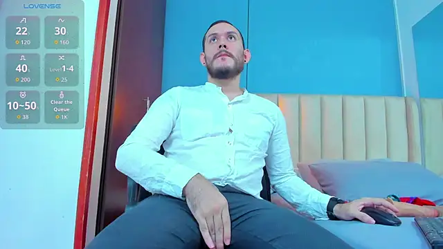 jeanpiere  online show from November 15, 2025, 3:48 am