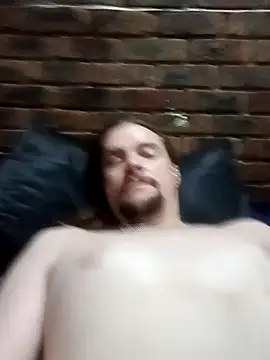 HerManforyou online show from February 9, 2025, 7:19 pm