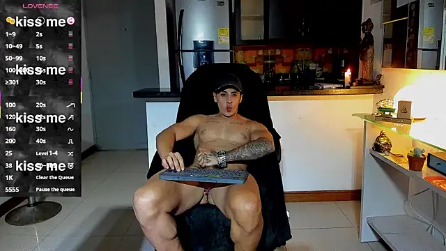 Snapshot of Dominic_Joness chatting on September 30, 2025, 12:59 am Dominic Joness online show from September 30, 2025, 12:59 am
