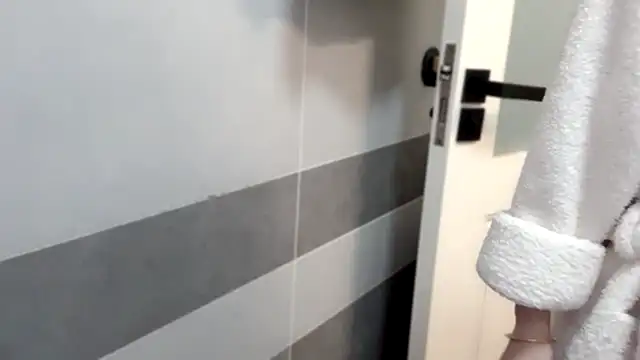 Snapshot of A-xena chatting on March 8, 2025, 2:19 pm A-xena online show from March 8, 2025, 2:19 pm