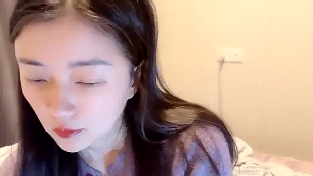 Snapshot of A-xena chatting on March 23, 2025, 2:15 am A-xena online show from March 23, 2025, 2:15 am