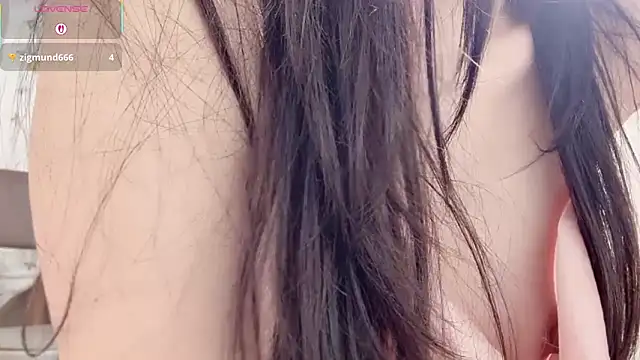 Snapshot of A-xena chatting on September 14, 2025, 3:05 am A-xena online show from September 14, 2025, 3:05 am