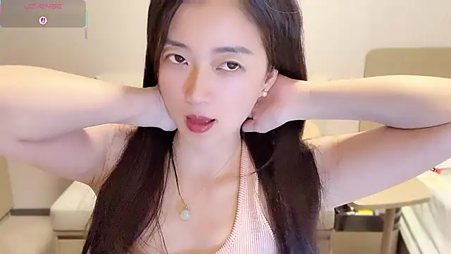 Snapshot of A-xena chatting on September 23, 2025, 2:20 pm A-xena online show from September 23, 2025, 2:20 pm