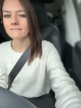 LadyLena1 online show from November 13, 2025, 7:13 pm