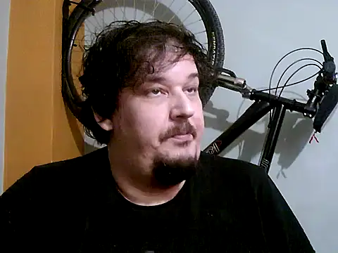 porkorossy online show from March 5, 2025, 7:17 pm