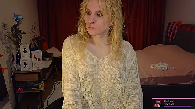 Snapshot of Lori_Myaf chatting on December 19, 2024, 2:35 pm Lori Myaf online show from December 19, 2024, 2:35 pm