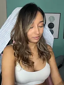 DianaHopson online show from January 26, 2025, 2:45 am