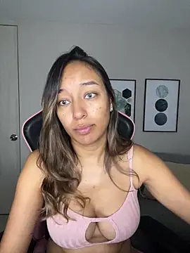 DianaHopson online show from February 4, 2025, 9:28 am