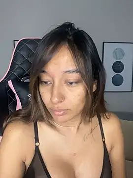 DianaHopson online show from February 22, 2025, 10:29 am