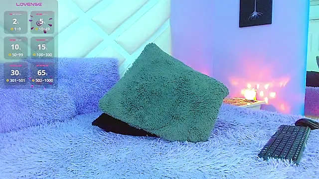 Snapshot of Sexiigabriela chatting on March 19, 2025, 2:37 am Sexiigabriela online show from March 19, 2025, 2:37 am