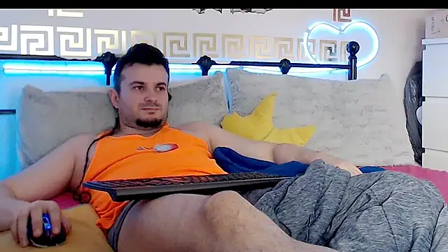 Snapshot of erotico69xxx chatting on September 21, 2025, 12:40 pm erotico69xxx online show from September 21, 2025, 12:40 pm