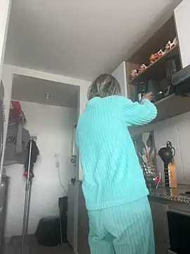 Snapshot of Ameellie chatting on November 28, 2025, 2:09 pm Ameellie online show from November 28, 2025, 2:09 pm