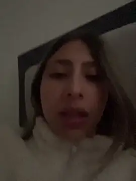 Snapshot of Ameellie chatting on December 13, 2025, 8:36 pm Ameellie online show from December 13, 2025, 8:36 pm