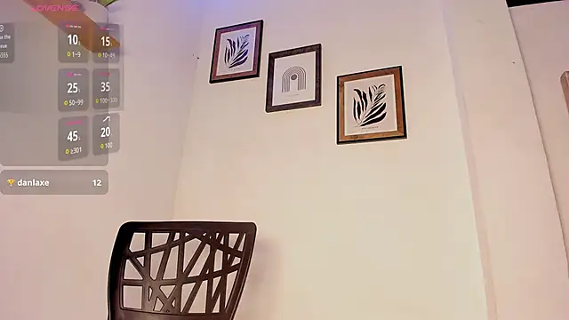 Letizia West  online show from November 6, 2025, 11:22 am