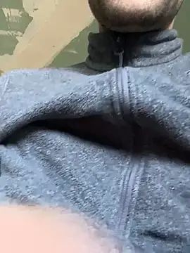 Snapshot of athenphysics chatting on January 1, 2025, 12:11 pm athenphysics online show from January 1, 2025, 12:11 pm