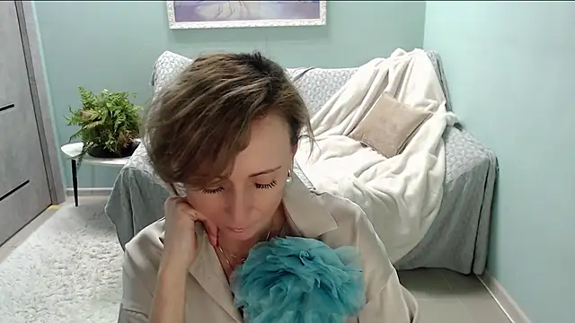 HornyMilf 777 online show from March 17, 2025, 11:21 am