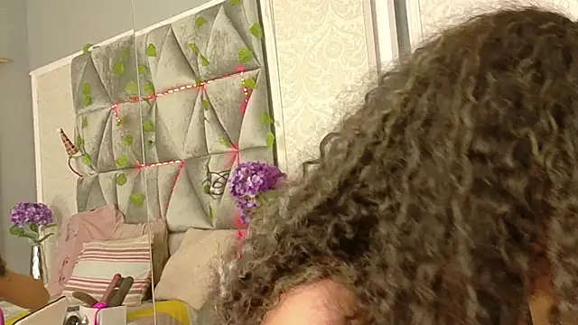 Snapshot of Angela_lovee chatting on September 16, 2025, 12:28 pm Angela lovee online show from September 16, 2025, 12:28 pm