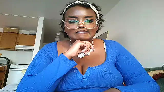 Snapshot of SiminFox chatting on November 28, 2025, 2:20 pm SiminFox online show from November 28, 2025, 2:20 pm