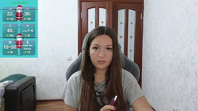 Snapshot of Nelly_Fischer chatting on December 12, 2024, 12:01 pm Nelly Fischer online show from December 12, 2024, 12:01 pm