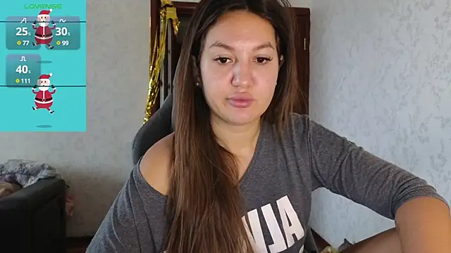 Snapshot of Nelly_Fischer chatting on January 3, 2025, 6:22 am Nelly Fischer online show from January 3, 2025, 6:22 am