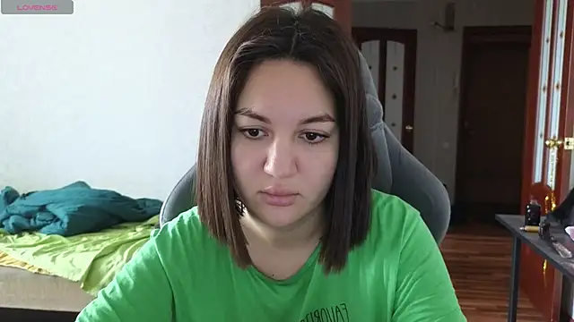 Snapshot of Nelly_Fischer chatting on March 17, 2025, 7:24 am Nelly Fischer online show from March 17, 2025, 7:24 am