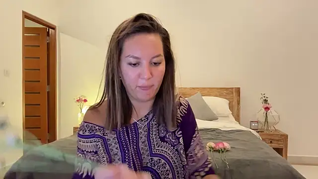 Snapshot of Nelly_Fischer chatting on September 26, 2025, 1:15 pm Nelly Fischer online show from September 26, 2025, 1:15 pm