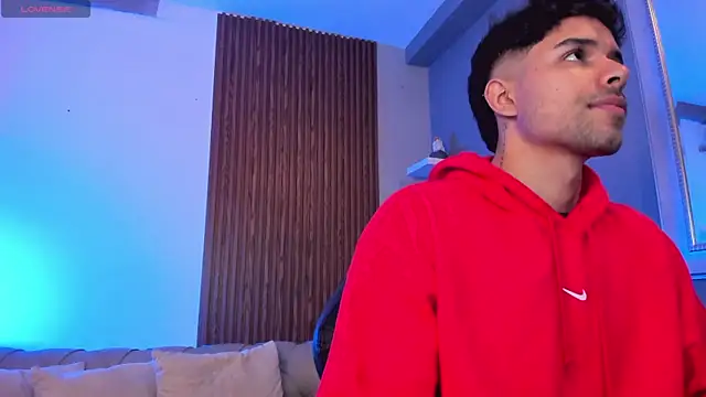 Snapshot of liam_collins21 chatting on March 18, 2025, 11:41 am liam collins21 online show from March 18, 2025, 11:41 am