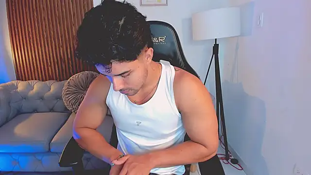 Snapshot of liam_collins21 chatting on October 24, 2025, 11:50 am liam collins21 online show from October 24, 2025, 11:50 am