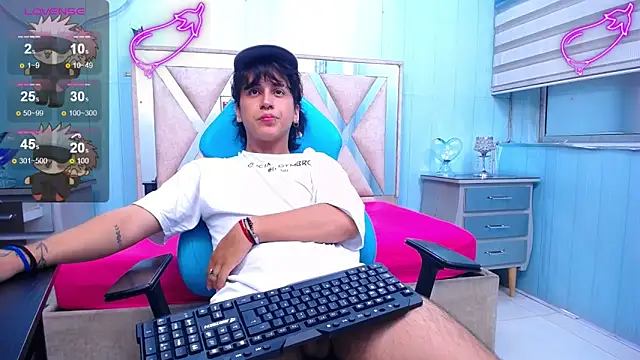 Snapshot of alex_477 chatting on January 29, 2025, 5:45 pm alex 477 online show from January 29, 2025, 5:45 pm