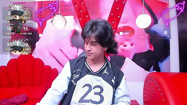 Snapshot of alex_477 chatting on March 10, 2025, 11:32 am alex 477 online show from March 10, 2025, 11:32 am