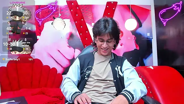 Snapshot of alex_477 chatting on March 17, 2025, 2:45 pm alex 477 online show from March 17, 2025, 2:45 pm