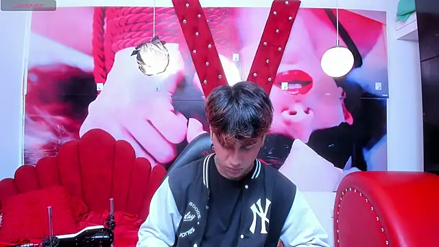 Snapshot of alex_477 chatting on September 11, 2025, 11:43 am alex 477 online show from September 11, 2025, 11:43 am